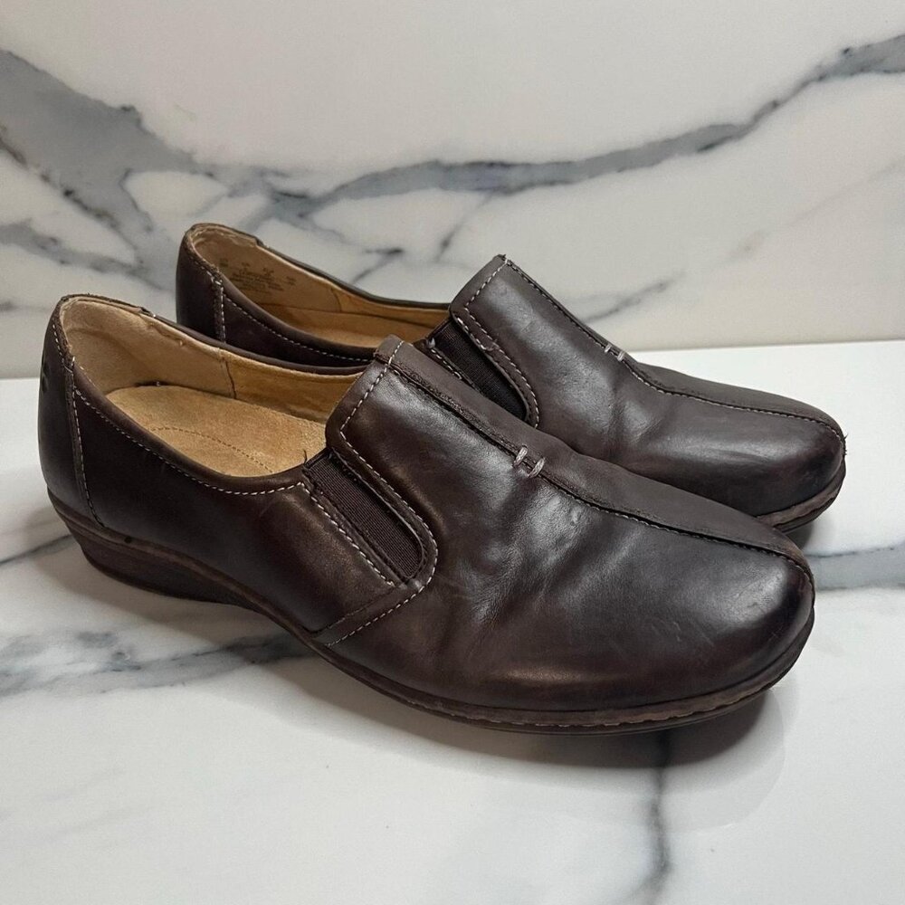 Naturalizer Women's Brown Loafers